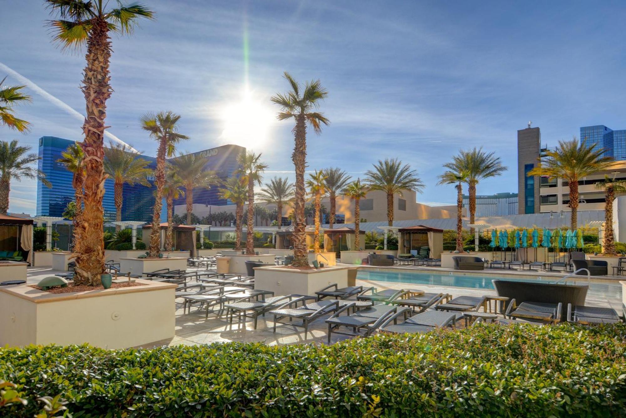 The Fantasy Suite Mgm Signature Pool View Las Vegas Luaran gambar
